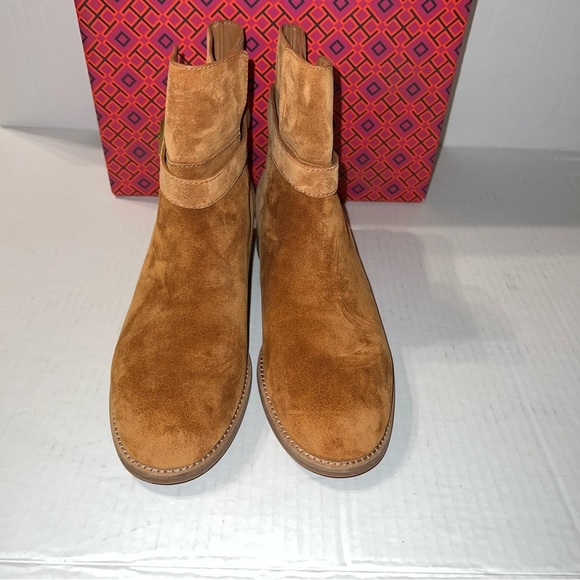 Tory Burch Bootie - Picture 4 of 9